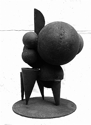 1957 - Kugelfigur - Eisen geschweisst - 55x36x36 cm